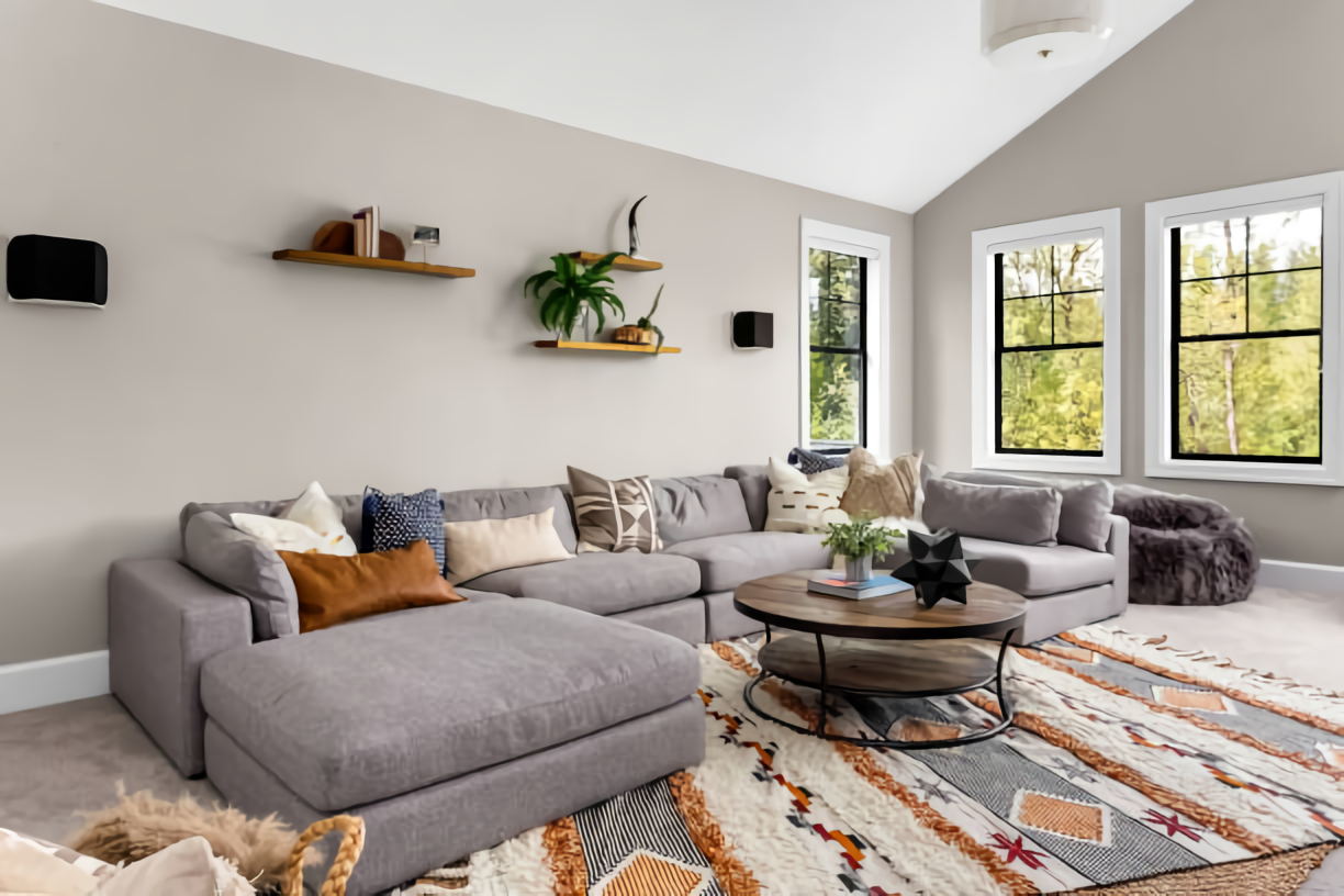 Dos and Don'ts of Area Rug Placement to Remember